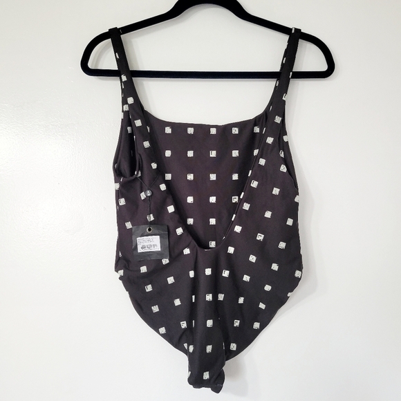 NWT Stone Fox Swim Sana One Piece Swimsuit in Black Dot L - Picture 3 of 9
